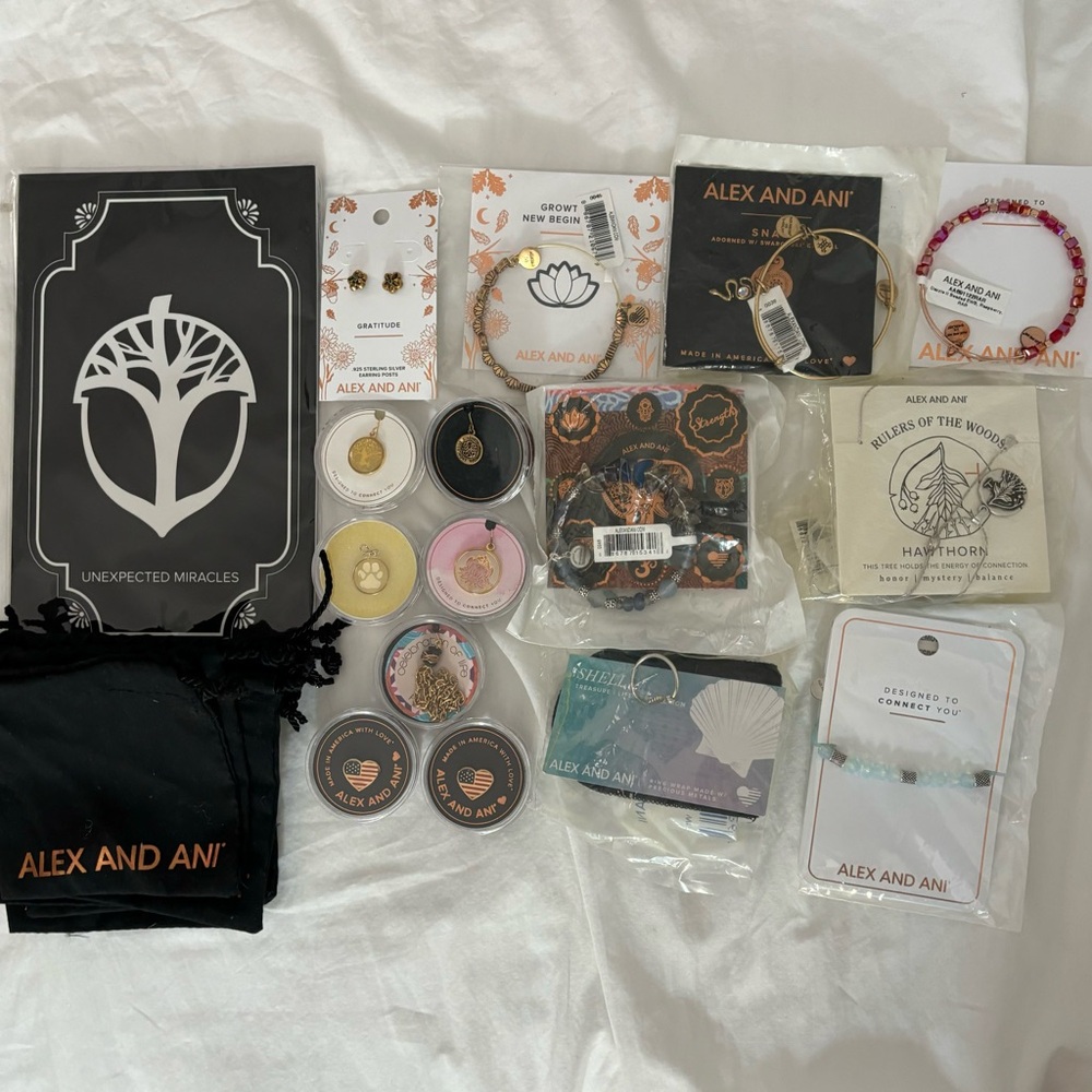 alex and ani jewelry bundle!